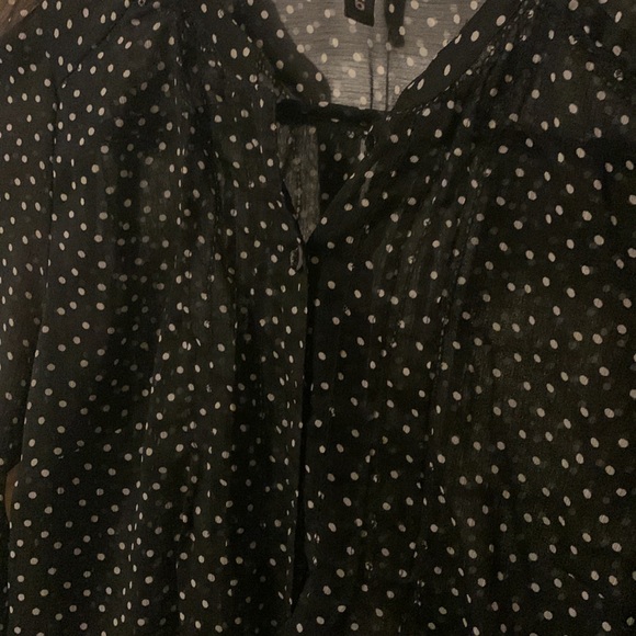 H&M Sheer Polka Dot Dress Shirt 6 Button Down Top Womens Chiffon Collarless - Picture 7 of 7